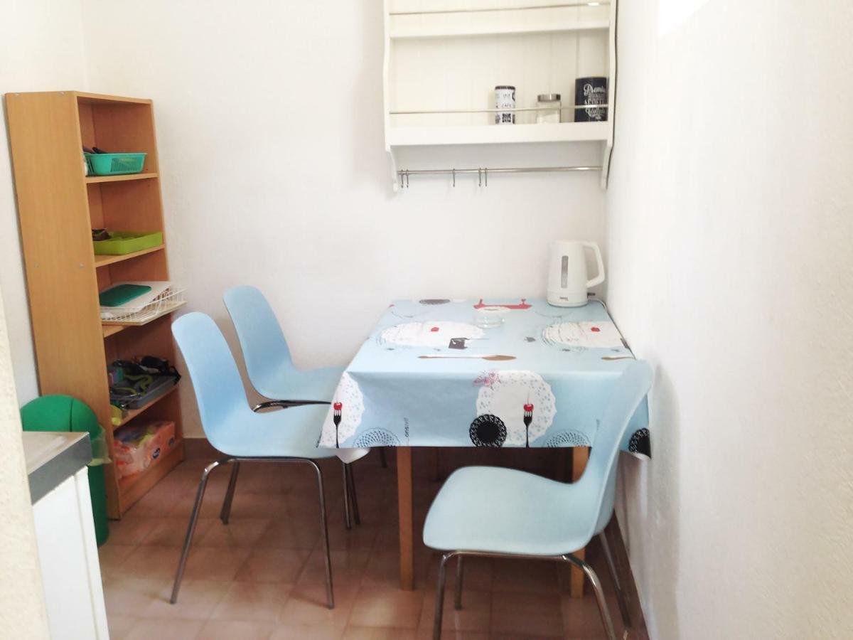 Studio Apartment Blue Window บีโอกราดนาโมรู ภายนอก รูปภาพ